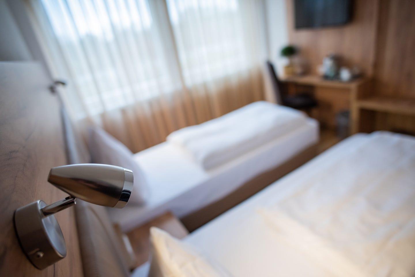 Hotel Leo Eggenstein-Leopoldshafen Ngoại thất bức ảnh